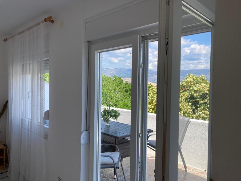 Apartmani Fijan Паг Экстерьер фото